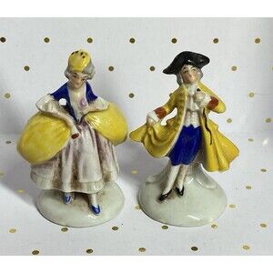 Vtg Victorian Bisque Miniature Gentleman and Lady Porcelain Figures 2.75 in Tall